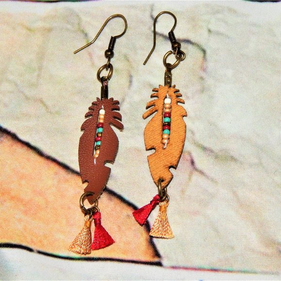 New BoHo Leather Feather Beaded Tasseled Earrings - Picture 6 of 8